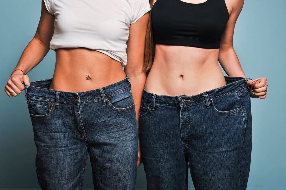Μέσω της δίαιτας και της άσκησης, τα κορίτσια έχασαν βάρος μέσα σε ένα μήνα