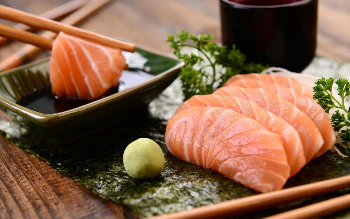 Το ψάρι είναι ένα από τα βασικά στοιχεία της ιαπωνικής διατροφής, με εξαίρεση τις λιπαρές ποικιλίες όπως ο σολομός. 